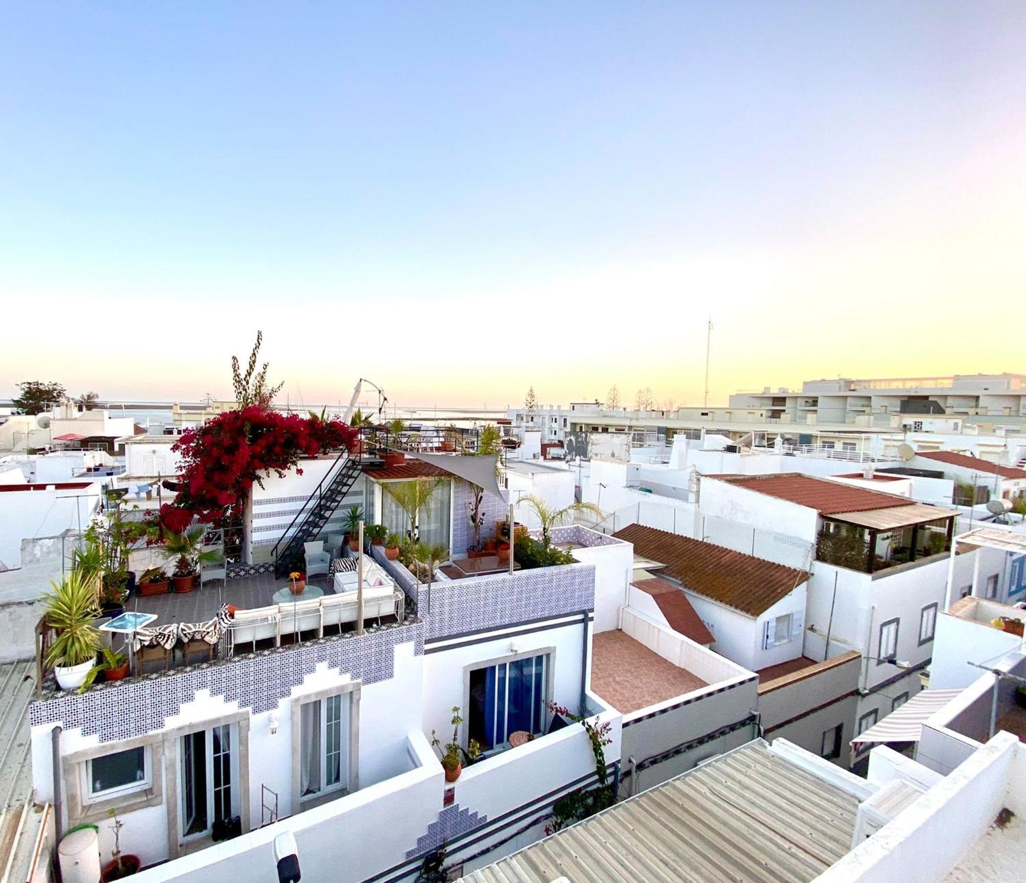 Zenit Budget Basicinn B&B Olhao Ext Prive Bathroom Exterior foto
